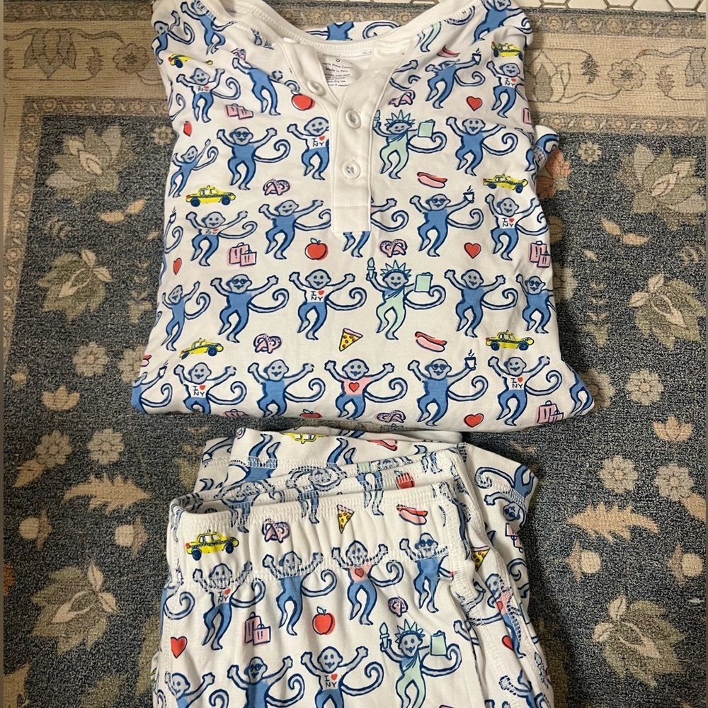 Roller Rabbit New York Long Sleeve Pajama Set